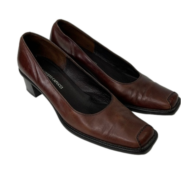 Roberto Capucci classic brown leather  heeled loafer - Picture 1 of 8